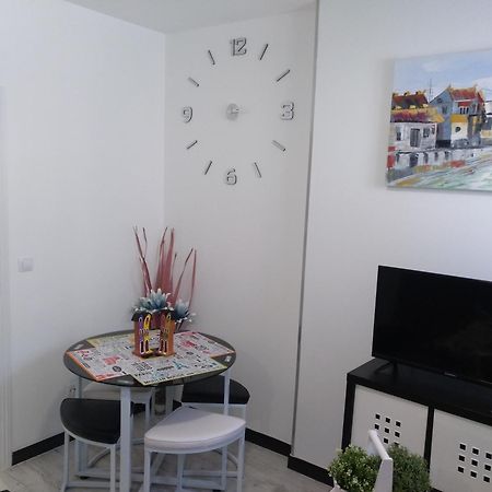 Apartamento Cigueena 1 Zaragoza Ngoại thất bức ảnh