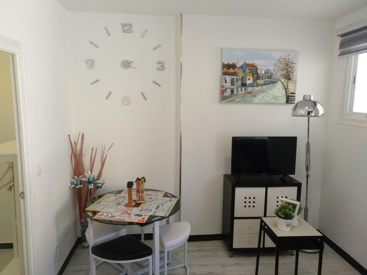Apartamento Cigueena 1 Zaragoza Ngoại thất bức ảnh