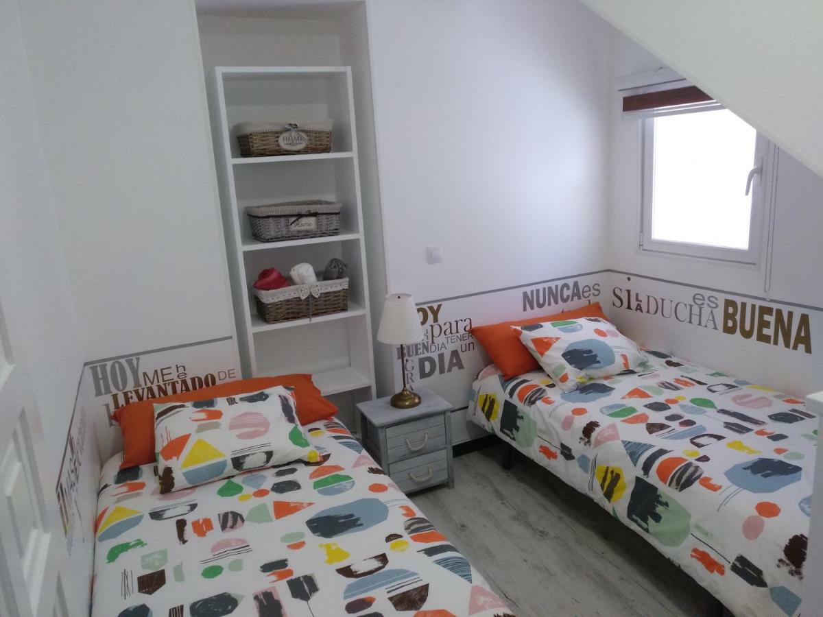 Apartamento Cigueena 1 Zaragoza Ngoại thất bức ảnh