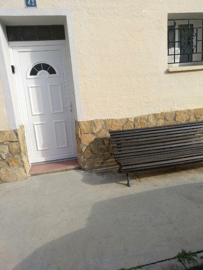 Apartamento Cigueena 1 Zaragoza Ngoại thất bức ảnh
