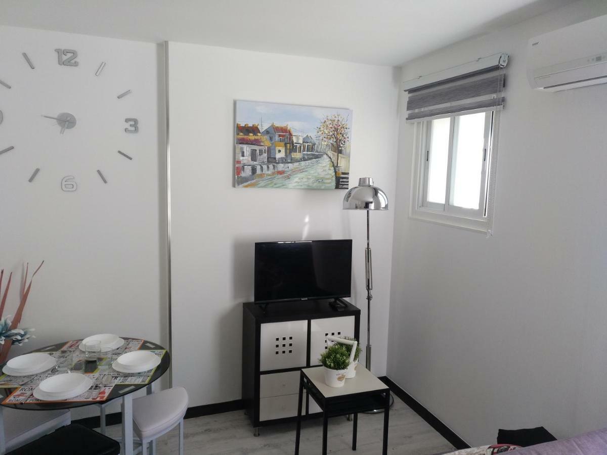 Apartamento Cigueena 1 Zaragoza Ngoại thất bức ảnh