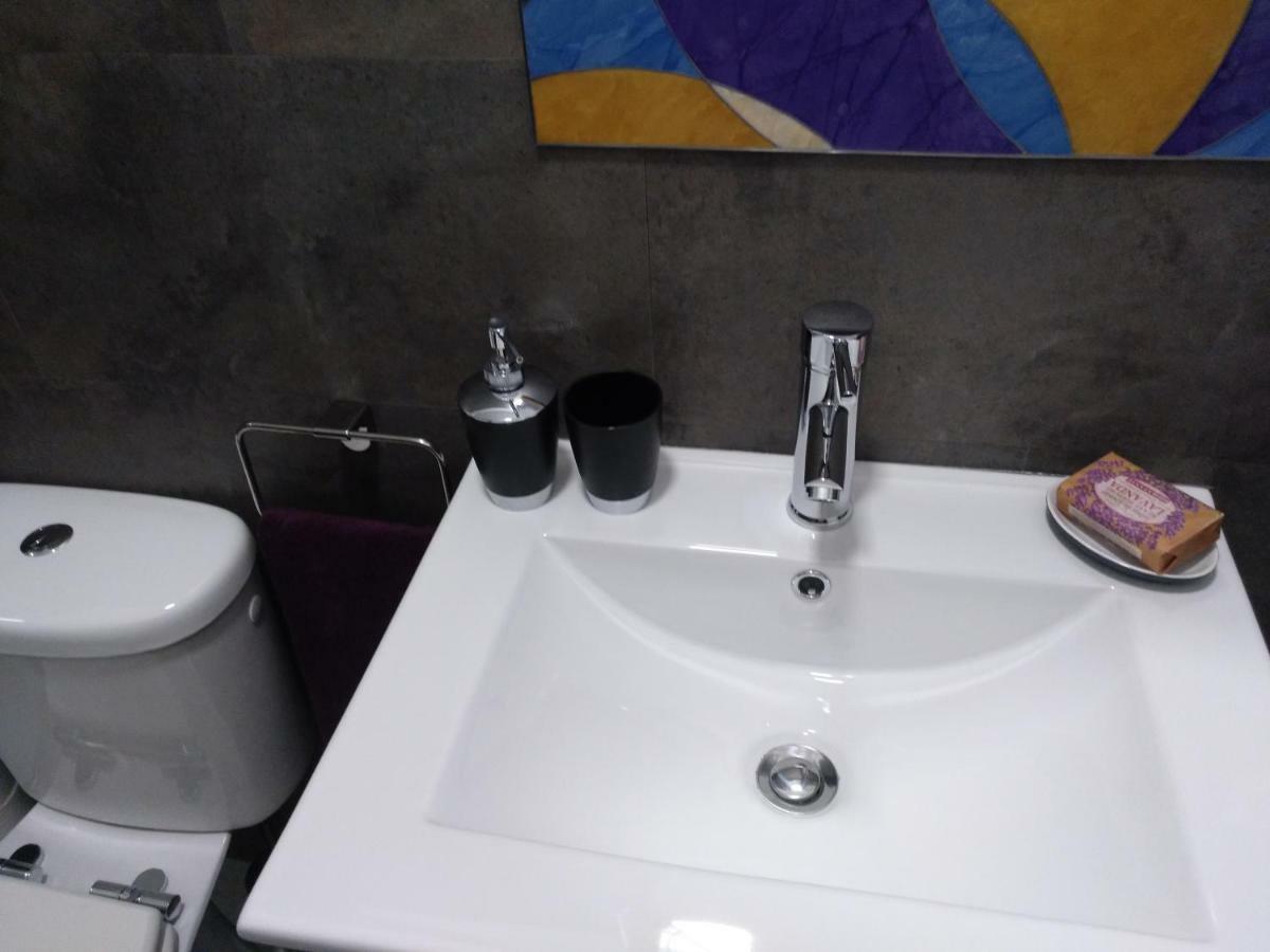 Apartamento Cigueena 1 Zaragoza Ngoại thất bức ảnh